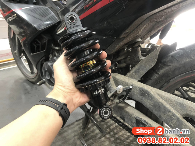 Thay phuộc nhún giảm xóc sau xe exciter 155-150 giá bao nhiêu - 5