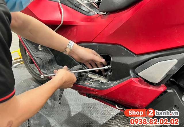 Sửa xe pcx ở đâu tốt uy tín chuyên nghiệp tphcm - 4