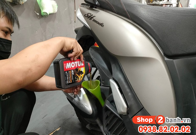 Xe honda sh mode mới mua chạy bao nhiêu km thì nên thay nhớt - 6