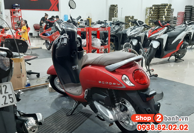 Xe honda scoopy mới mua chạy bao nhiêu km thì nên thay nhớt - 2