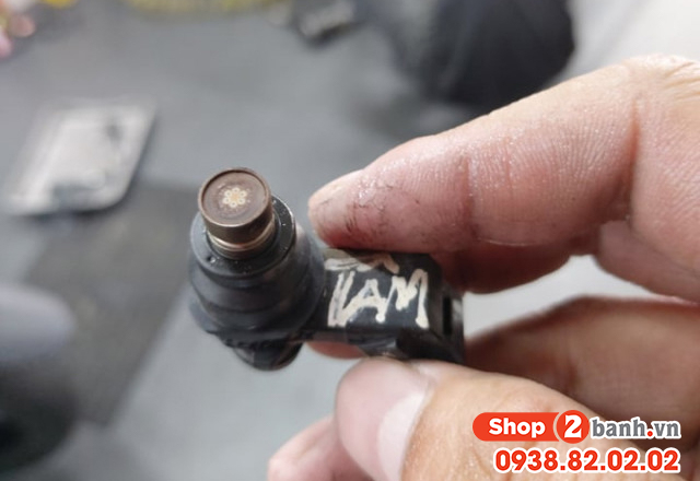 Vệ sinh họng xăng và kim phun định kỳ có làm giảm khí thải xe máy không - 2