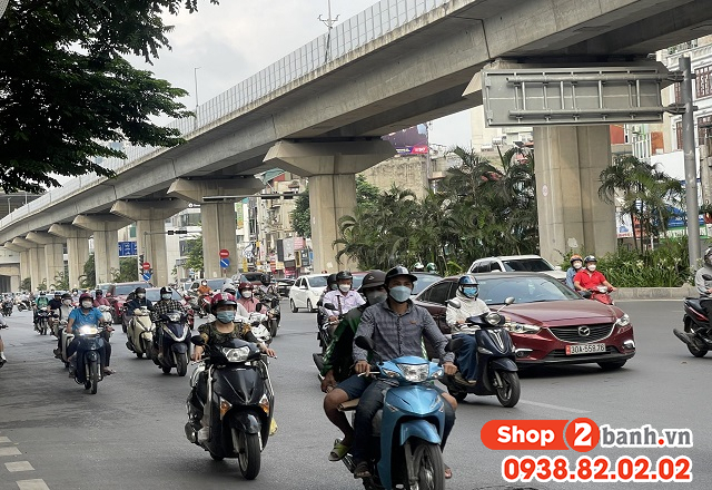 Đường có 4 làn xe thì xe máy đi làn nào - 3