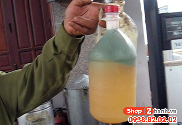 Nước vào bình xăng xe máy phải xử lý như thế nào - 1