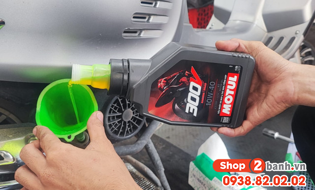 Dung tích nhớt xe vespa 50cc bao nhiêu ml thay loại nào phù hợp - 4