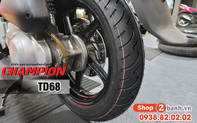 Xe sh 125i-160i thay vỏ champion td68 có bám đường tốt không - 3