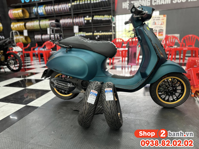 Thay vỏ maxxis ct1 cho vespa sprint có bám đường tốt không - 2