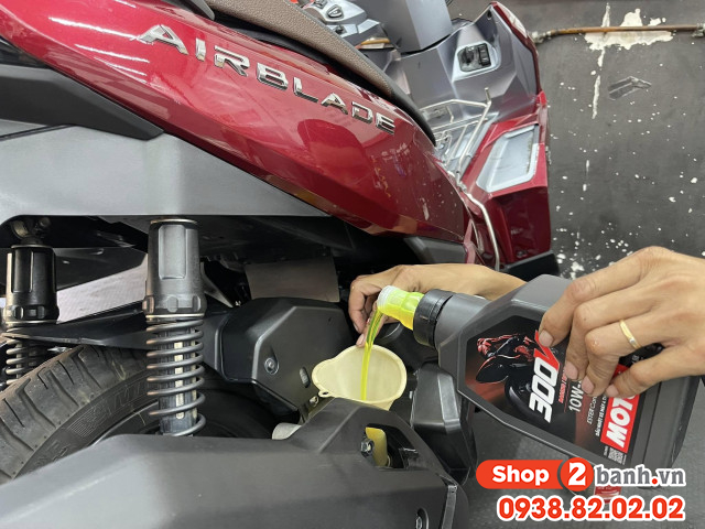 Thay nhớt motul 300v cho airblade 160 có được không - 4