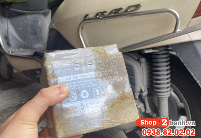 Các bộ phận cần kiểm tra sau khi xe máy đi qua vùng ngập nước - 5