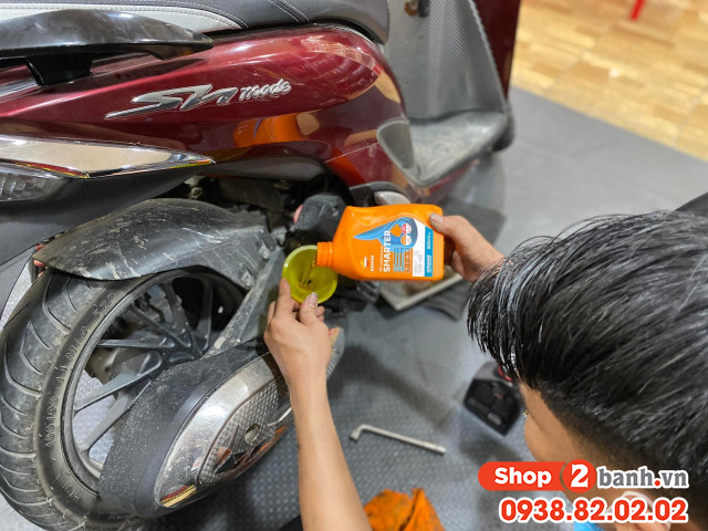 Giá thay dầu xe máy honda sh mode bao nhiêu tiền - 8