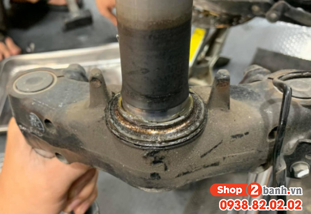 Ép chảng ba xe máy là gì giá bao nhiêu tiền - 3