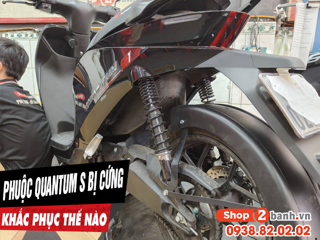 Phuộc sau xe điện quantum s bị cứng ít nhún phải làm sao - 1