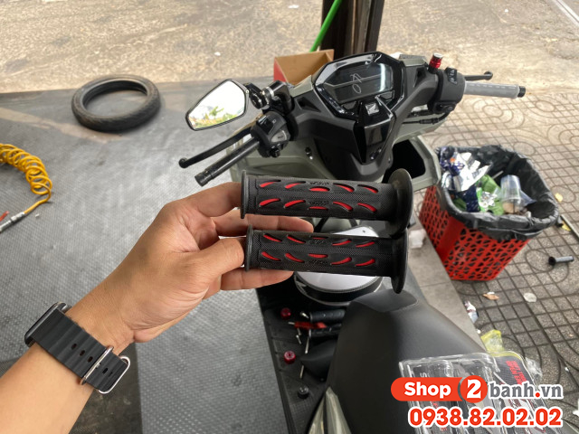 Tổng hợp bao tay êm và bám tốt cho xe xmax 300 mới nhất 2025 - 5