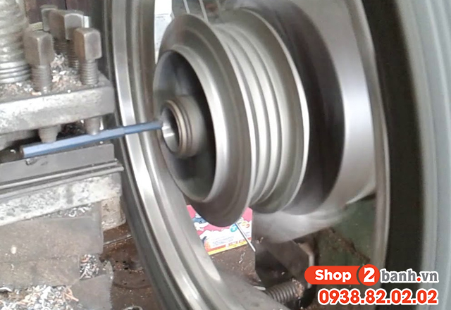 Bố thắng đùm xe máy mau hết nguyên nhân và cách khắc phục - 4