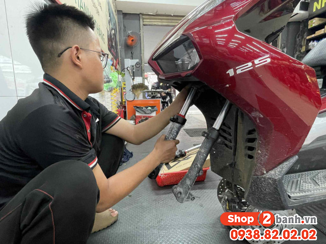 Khi nào cần thay phuộc trước xe máy - 2