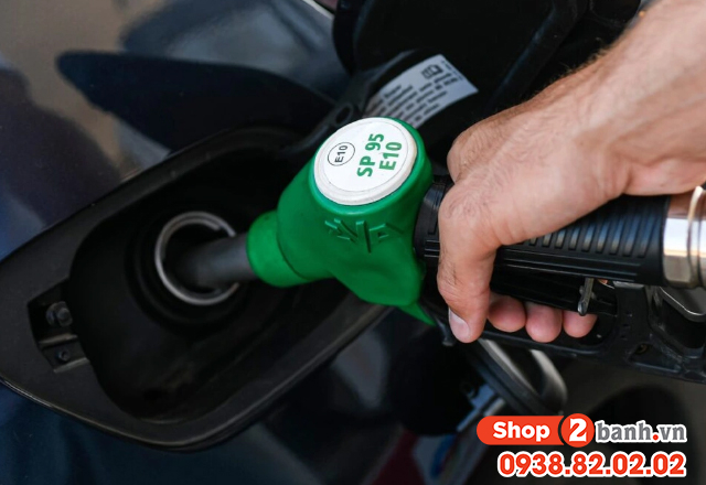 Để hạn chế việc hút ẩm và tách nước của xăng ethanol cần làm gì - 2