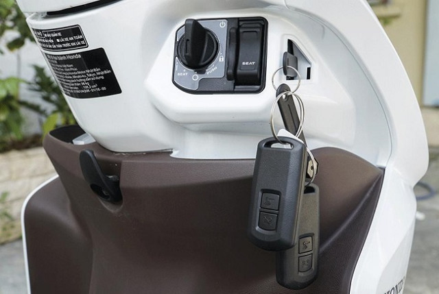 Xe vision kêu tít tít liên tục là bị gì - 3