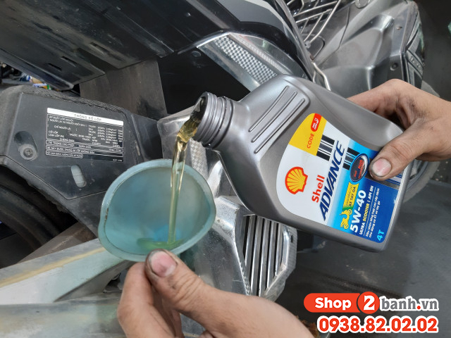 Xe honda adv 160 mới mua chạy bao nhiêu km thì nên thay nhớt - 5