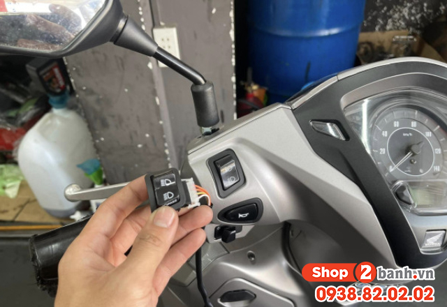 Cách tắt đèn xe lead 4val đời mới 2025 - 3