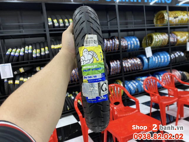 Vỏ michelin pilot street 2 size 8090-14 - 1