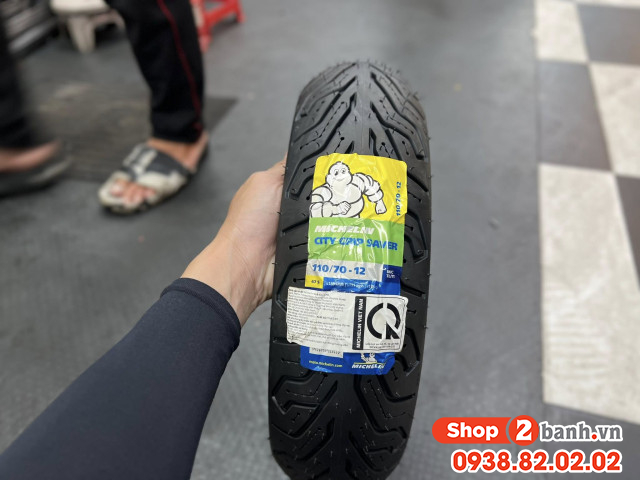 Vỏ michelin city grip saver 11070-12 - 1