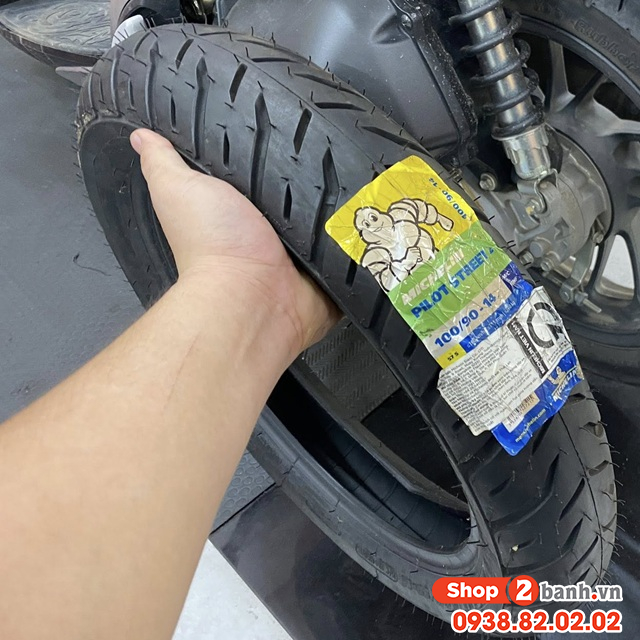 Vỏ michelin pilot street 2 size 10090-14  - 1