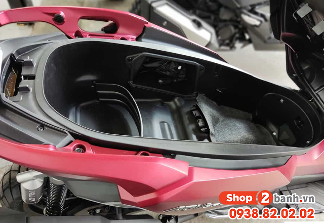 Cách mở bình xăng mở cốp xe honda adv350 - 3
