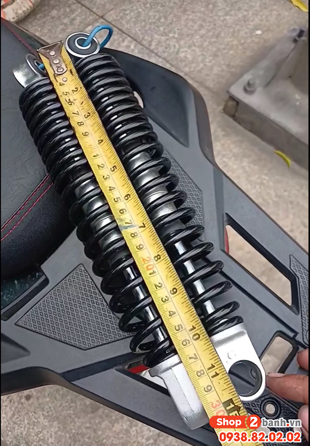 Thông số phuộc sau xe điện vinfast evo200 cao bao nhiêu - 2