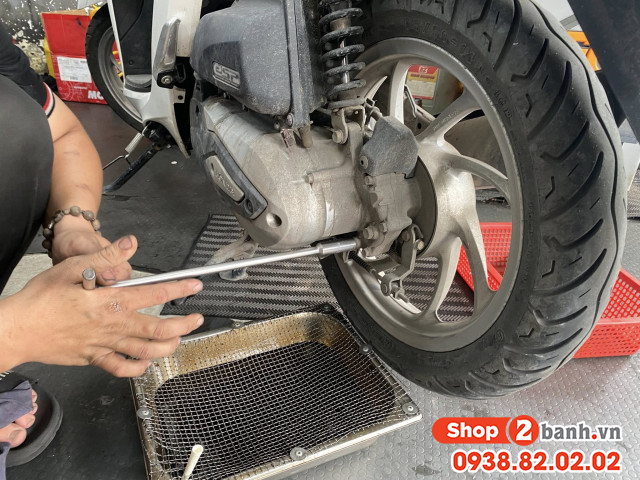 Nhớt xe vision 2026 có mấy loại thời gian thay nhớt như thế nào - 7