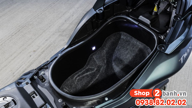 Cách mở bình xăng mở cốp xe yamaha tmax 560 - 2