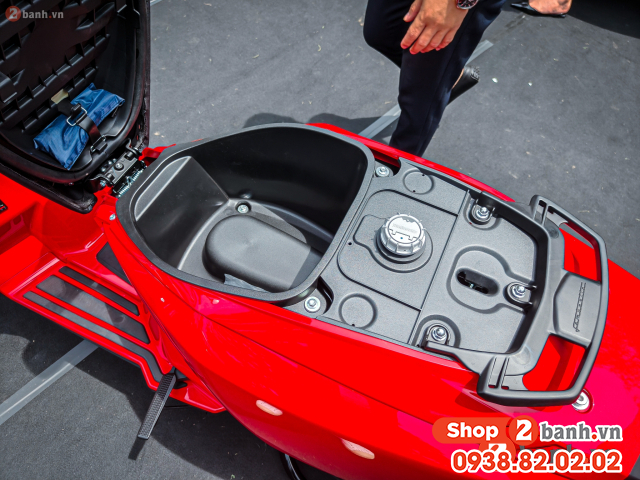 Cách mở bình xăng mở cốp xe lambretta x125 - 3