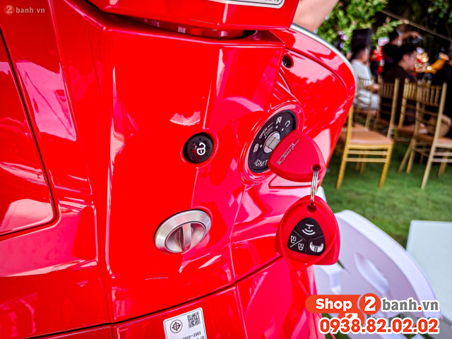 Cách mở bình xăng mở cốp xe lambretta g350 - 2