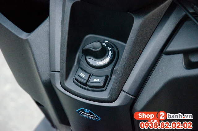 Hướng dẫn cách mở bình xăng mở cốp xe nmax 155 mới  - 2