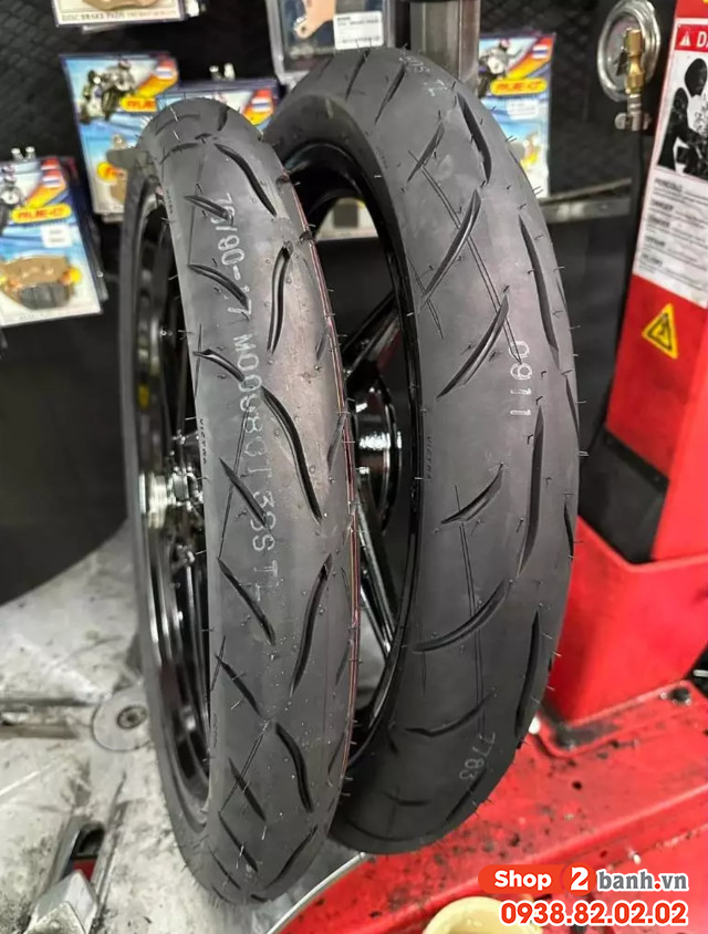 Lốp maxxis victra m0098ct 8090-17 - 12070-17 - 2