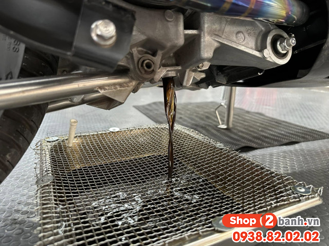 Chọn nhớt gì để xe mio m3 chạy xa bớt nóng máy - 2