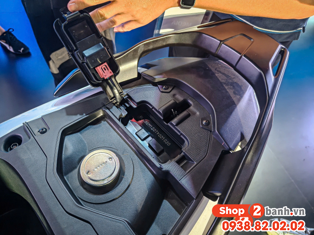 Bình xăng gear 125 hybrid bao nhiêu lít đổ đầy đi được bao xa - 2