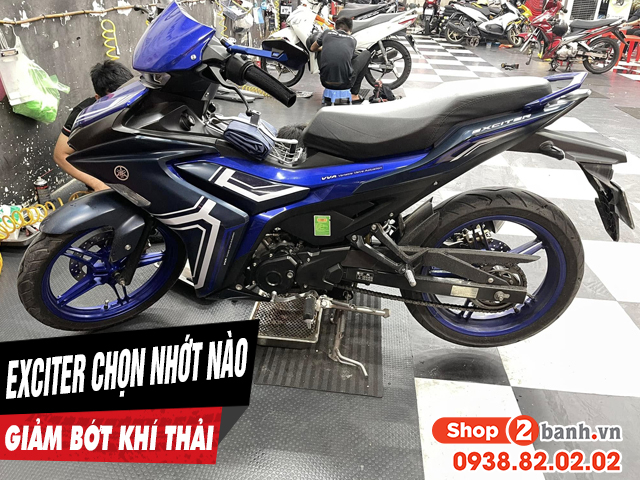 Để xe exciter chạy giảm bớt khí thải nên thay nhớt loại nào - 1