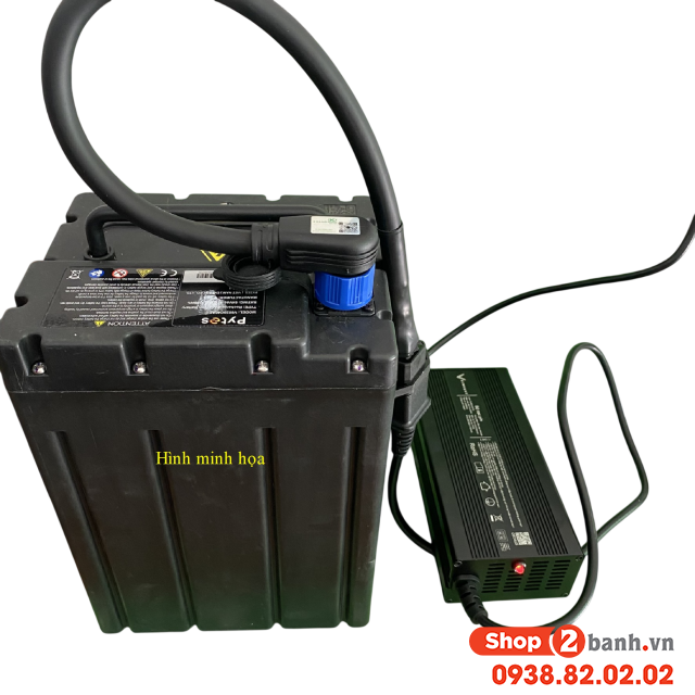 Xe máy điện evo grand có thể sạc rời pin ở ngoài không - 2