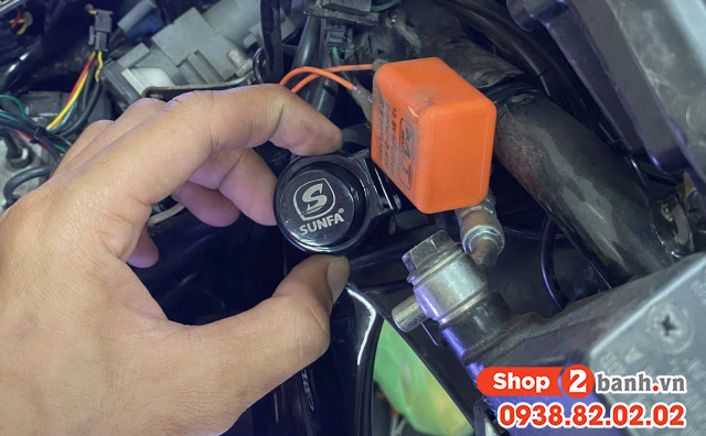 Gắn cục kêu tok tok xi nhan cho xe gear hybrid bao nhiêu tiền - 2