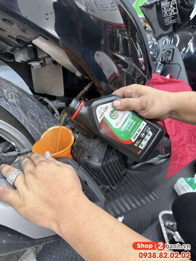 Nhớt castrol power 1 ultimate scooter 10w30 08l dành cho xe ga honda - 3