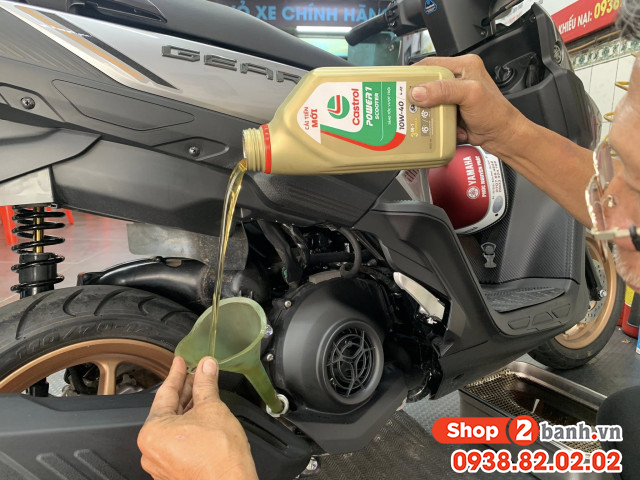 Nhớt castrol power 1 scooter 10w40 08l dành cho xe tay ga - 4
