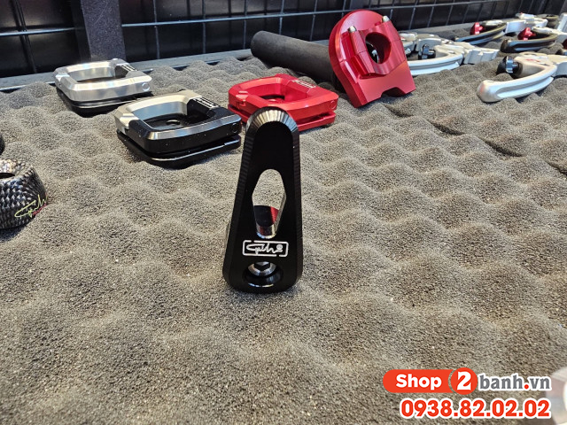 Móc treo đồ gh racing 1 càng - 4