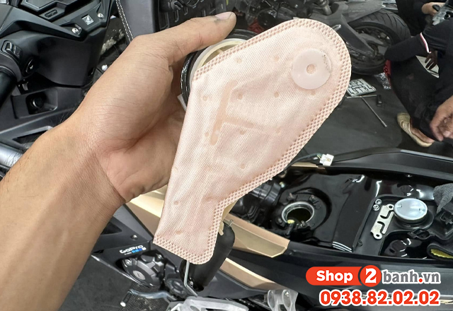 Lưới lọc xăng xe honda winner x nằm ở đâu - 2