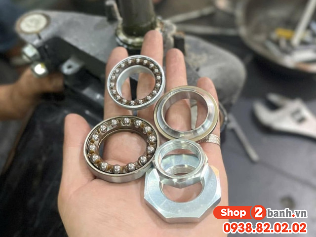 Dấu hiệu lỗi chén cổ phốt trên xe máy điện quantum s2 s3 bị hư hỏng - 3