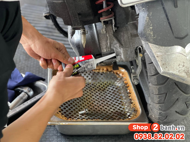 Motul scooter gear plus nhớt lap nhớt hộp số 120ml - 4