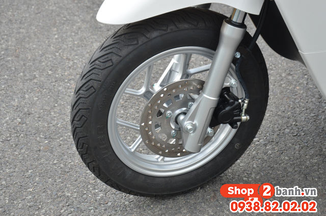 Xe máy điện bị kêu ở bánh sau và bánh trước là bị gì - 2