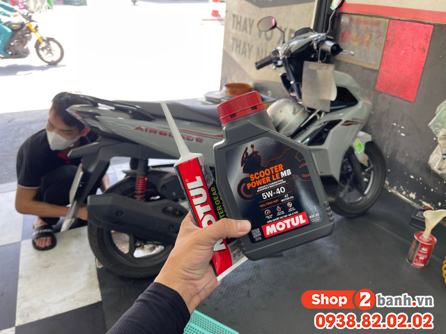 Thay nhớt cho xe ab 160 4val vào mùa mưa cần lưu ý những gì - 6