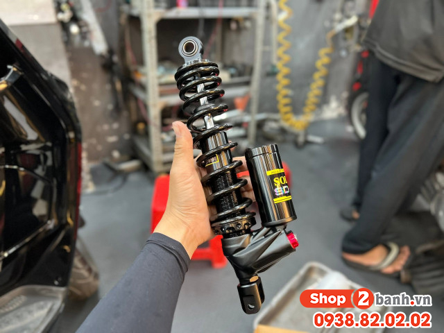 Phuộc sau xe vario 125 euro 4 cứng ít nhún phải làm sao - 12