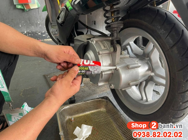 Xe điện vinfast vento s bị ngập nước có cần thay nhớt lap hộp số không - 2