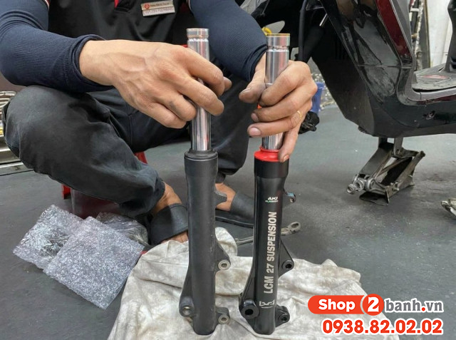 Phuộc trước xe điện uc3 kêu cụp cụp khi chạy qua đường xóc phải làm sao - 2