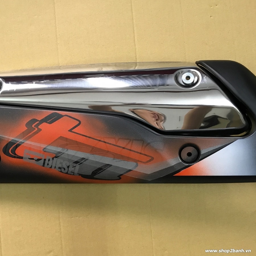 Ốp pô SH 300i ZHIPAT sơn tem 1/2 cho SH300i, SH 125i/150i 2017